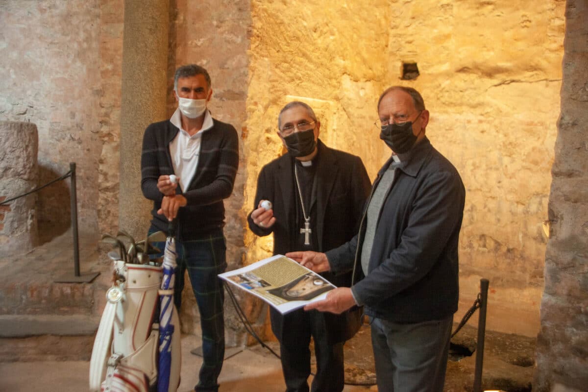 Albenga Battistero e Golf Garlenda