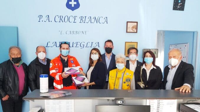Lions Club Alassio Baia del Sole sostegno alla Croce Bianca di Laigueglia
