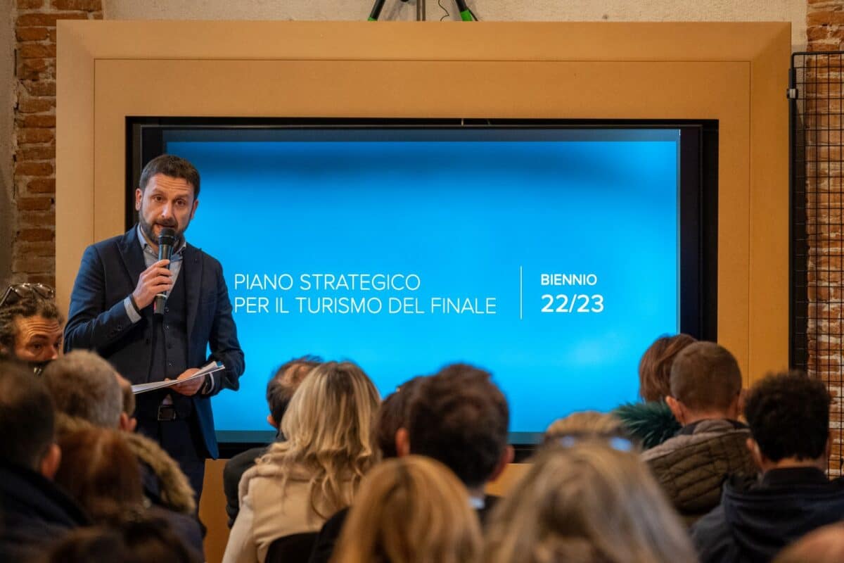 Presentazione piano strategico turismo Finale Enrico Ferrero