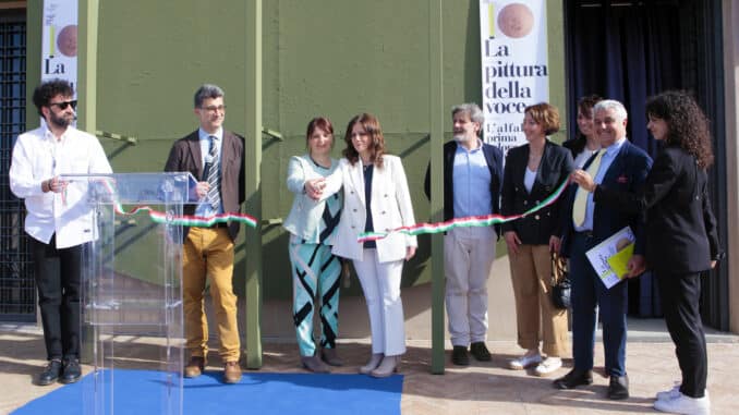 Inaugurazione mostra La pittura della voce