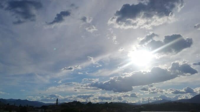 nubi all'orizzonte