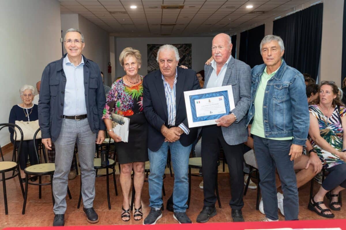 Ilario Della Valle, la moglie di Herman Van Nieuwkerk, il Sindaco Pietro Balestra, Herman Van Nieuwkerk e Sandro Della Valle