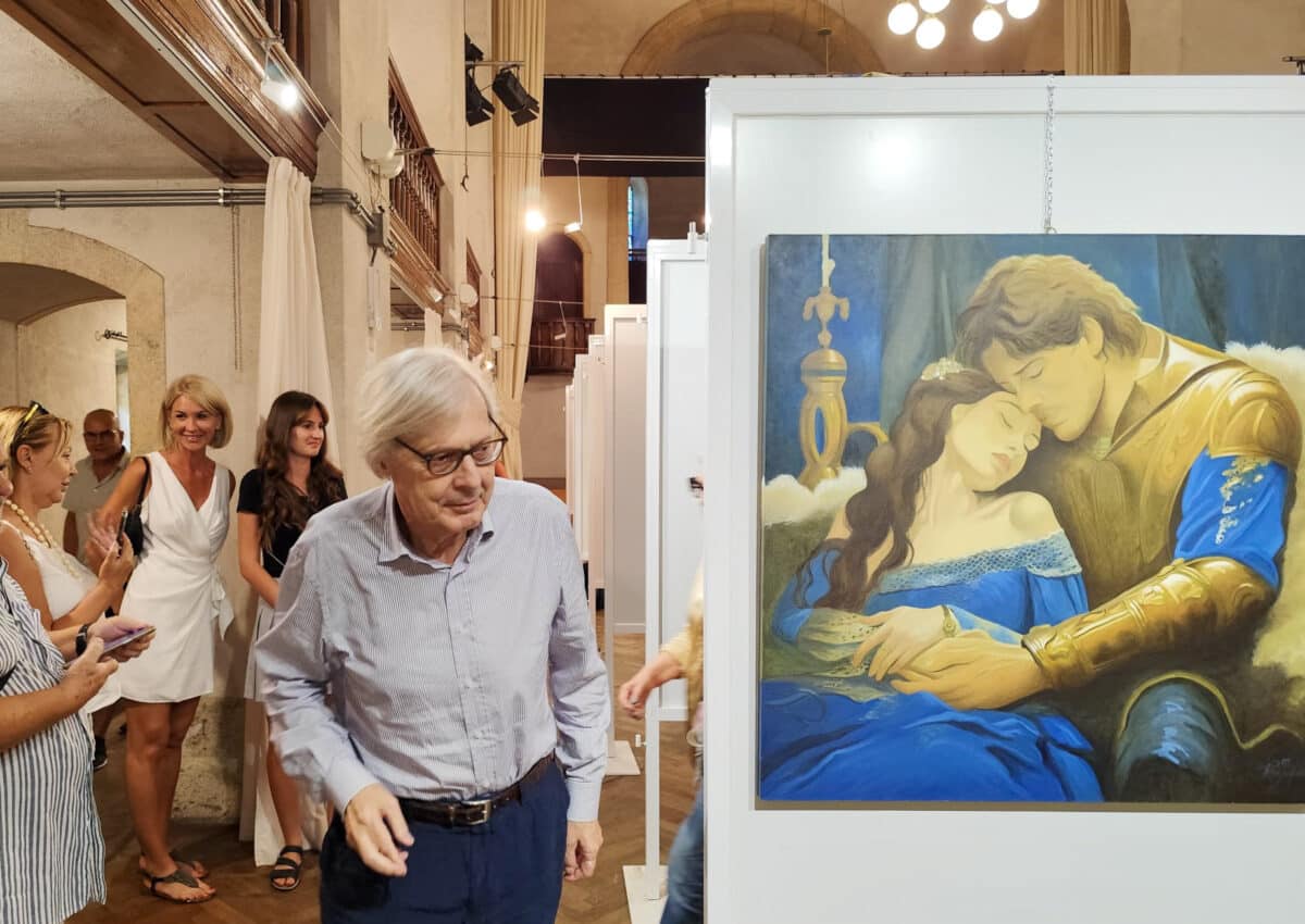 Inaugurazione mostra ad Alassio I percorsi dell'arte alla presenza di Vittorio Sgarbi