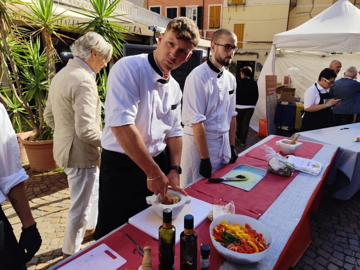 La Liguria in tutte le salse a Laigueglia 04