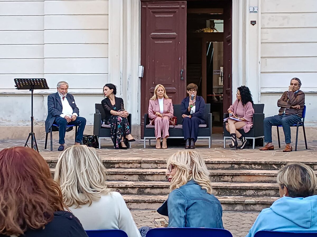 Presentazione dei libri di Lidia Baiguera