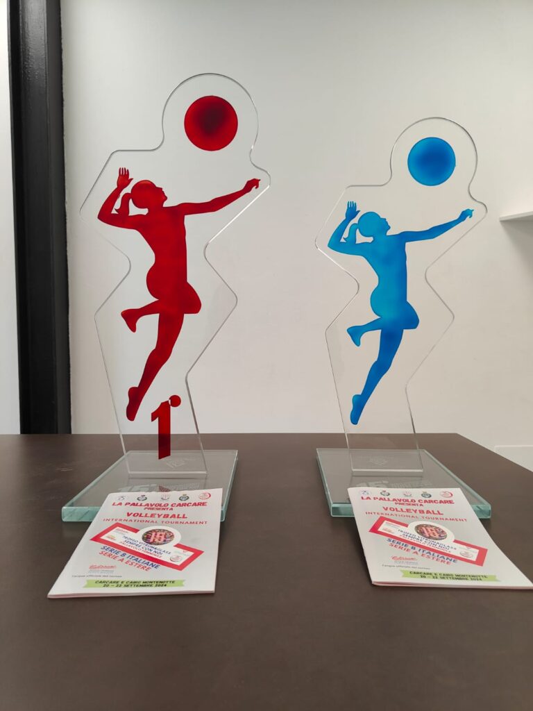 i trofei torneo di pallavolo femminile “Sempre con noi”