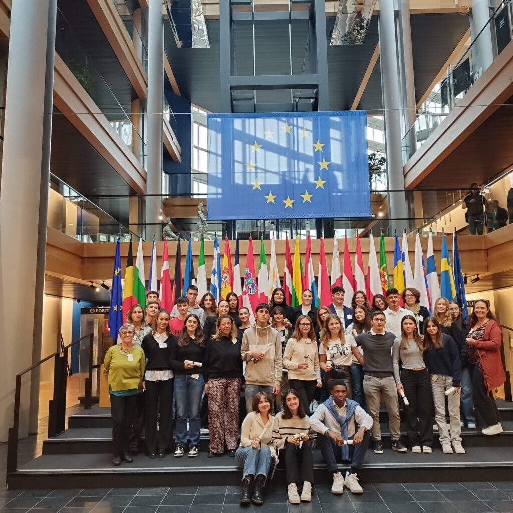 Delegazione al completo