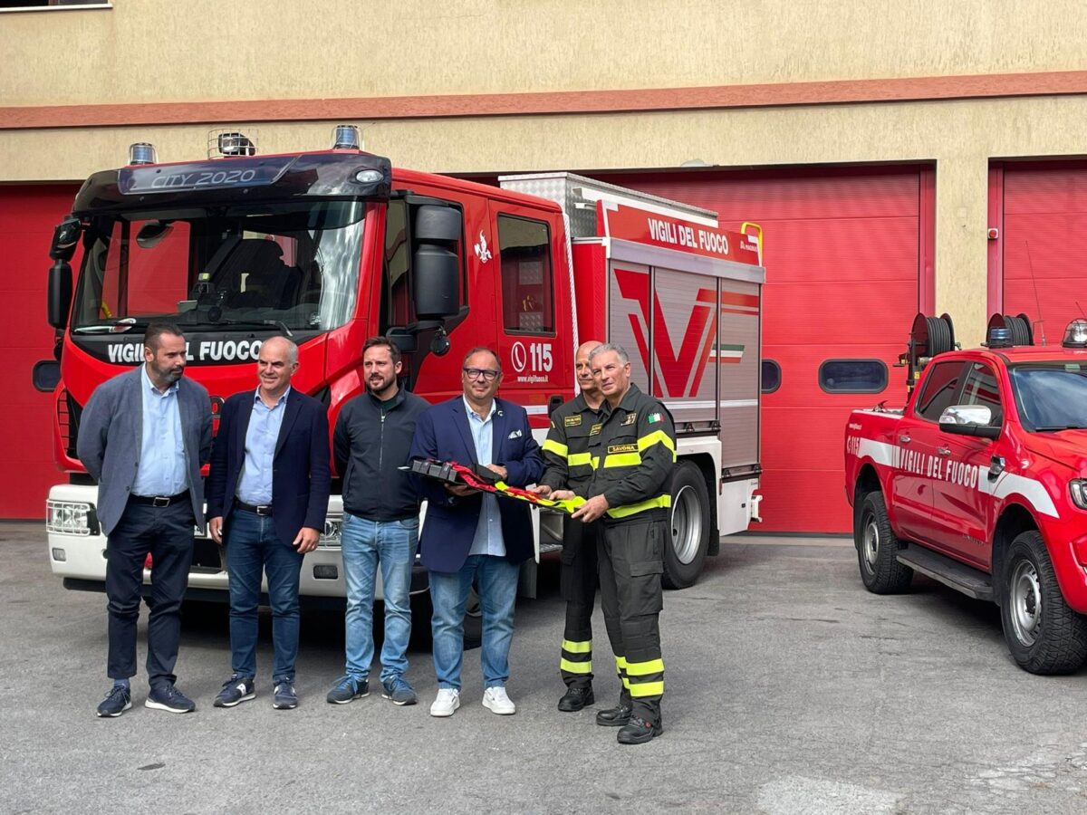 donazione ai vigili del fuoco
