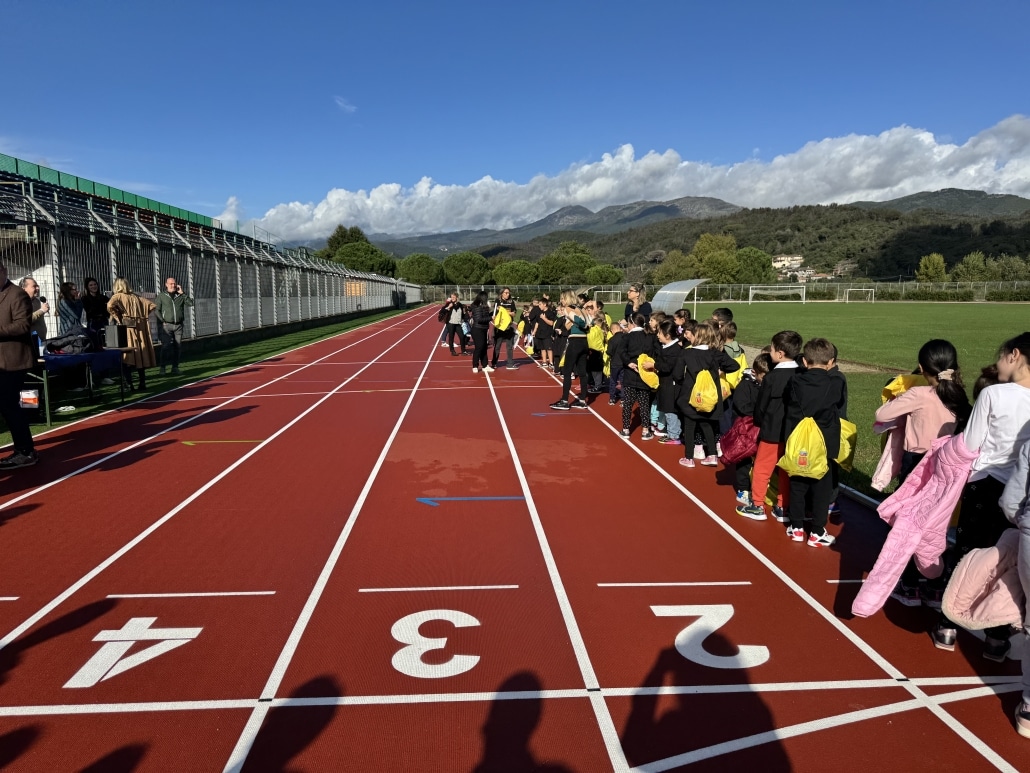 inaugurazione pista atletica a Villanova d-Albenga 