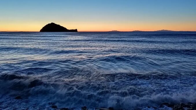 tutto l'azzurro dell'alba
