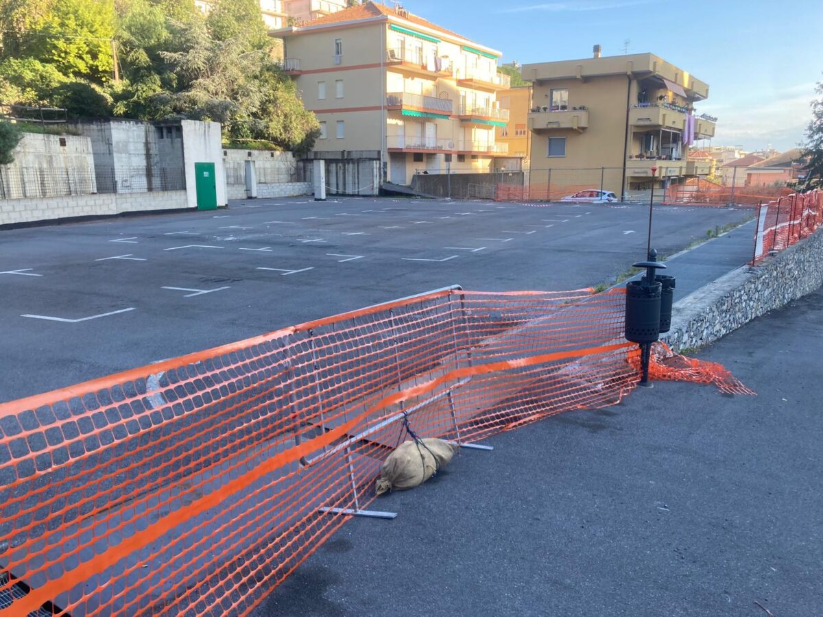 Cantiere costruzione Sezione Primavera via Pera