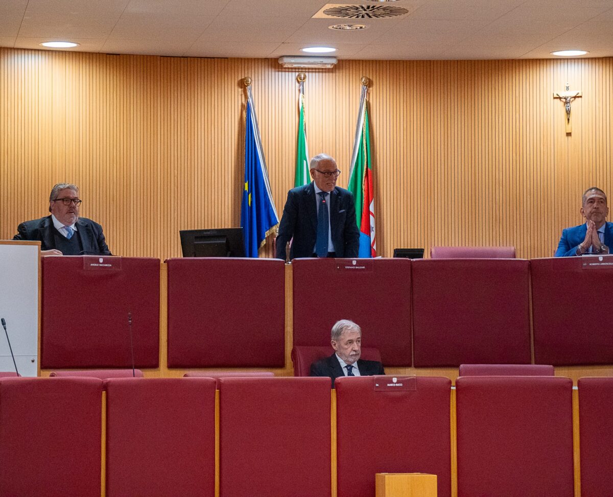 insediamento Consiglio regionale Balleari