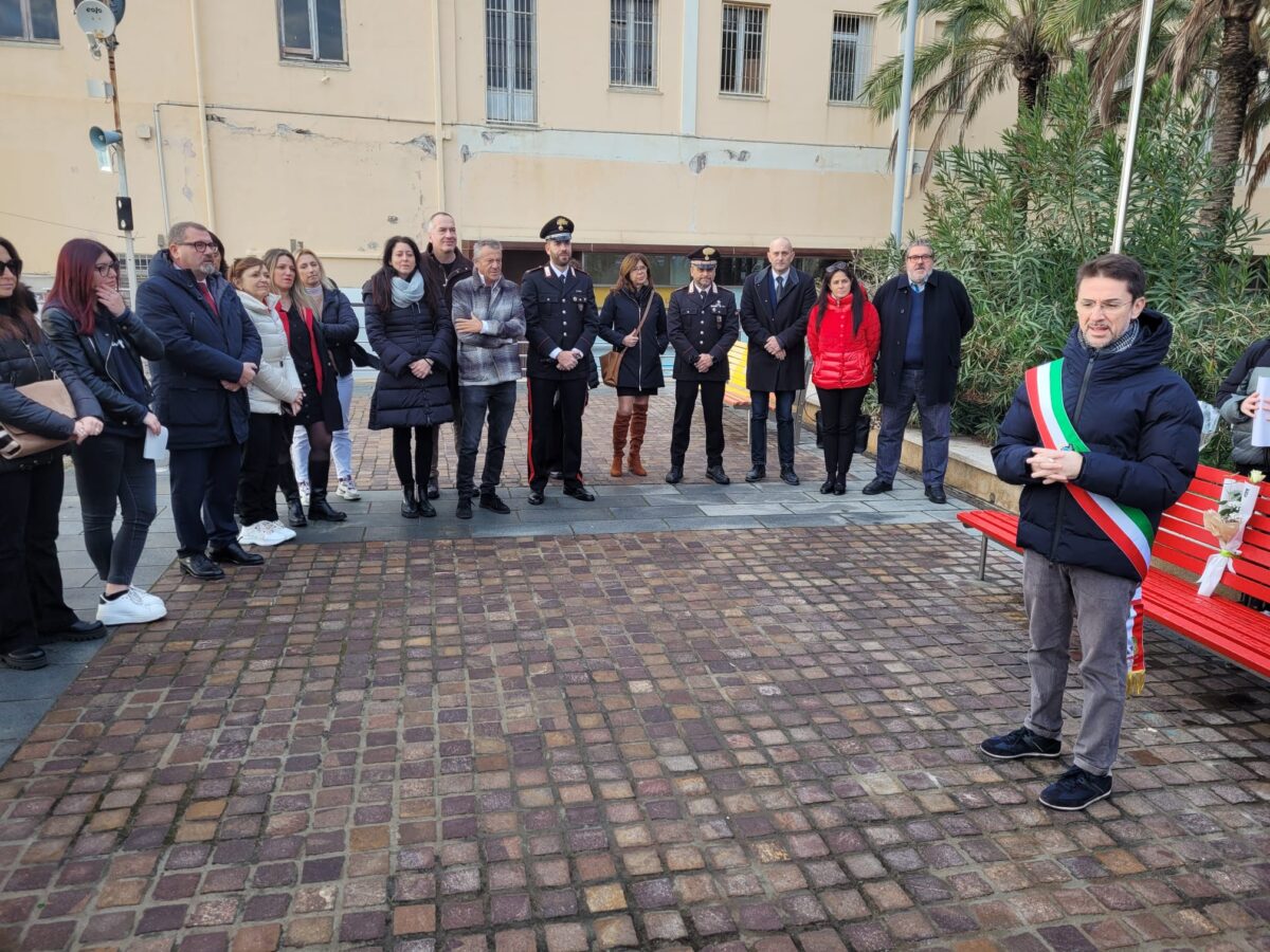 Giornata contro Violenza Donne a Loano