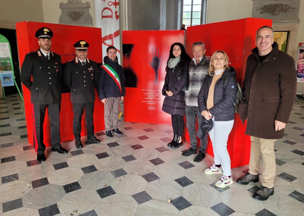 Giornata contro Violenza Donne a Loano