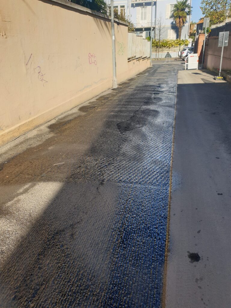 via Paccini lavori ad Albenga