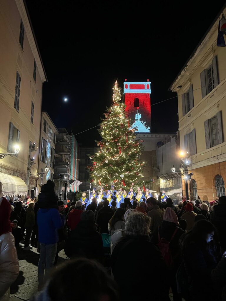 Albenga s'illumina d'immenso