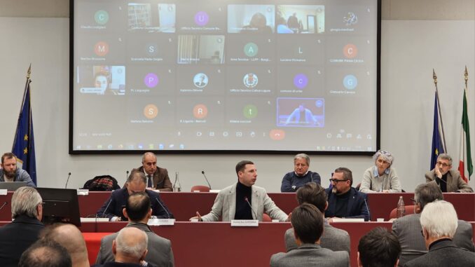 Assemblea in provincia di Savona
