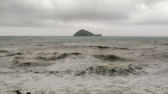 il mare e i colori dell'inverno