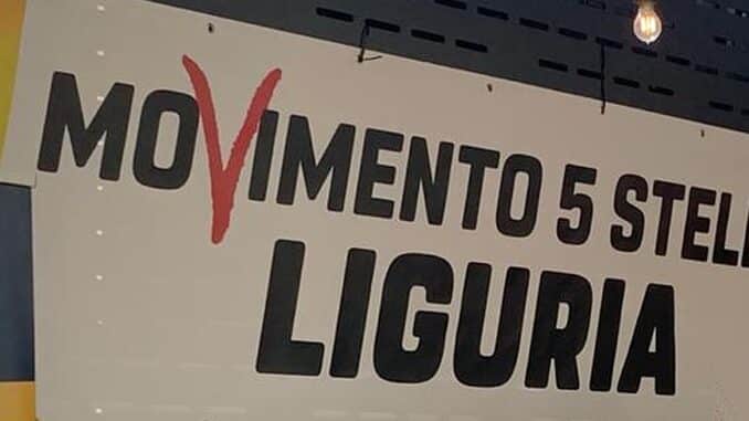 Scritta simbolo del M5S Liguria