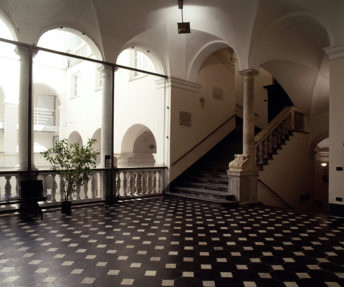 palazzo Gavotti atrio