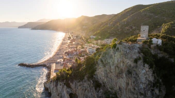 Punta Crena_Archivio fotografico del comune di Finale Ligure_ Studiowiki_Ph Davide Busetto4