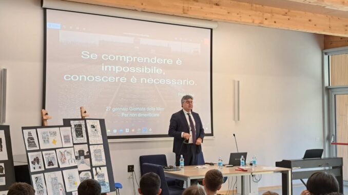 Giorno della Memoria_ad Alassio incontro degli studenti con on. Emanuele Fiano (1)