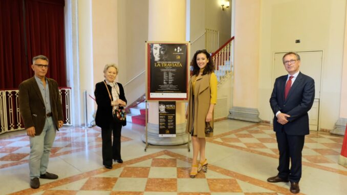 Renata Scotto La Traviata