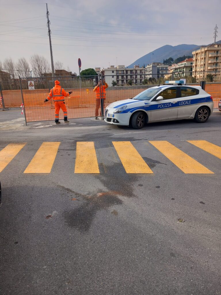 lungocenta croce bianca