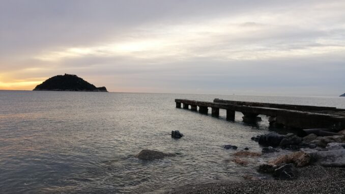 un ponte verso l'isola