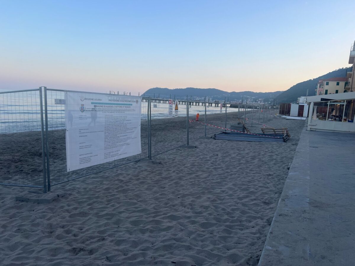 ad Alassio le opere di difesa naturale del centro urbano