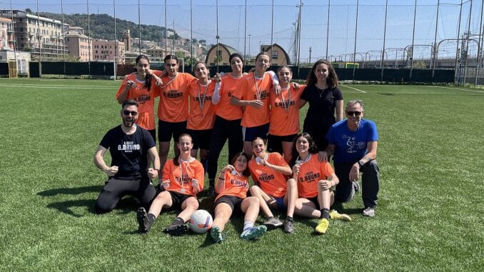 ragazze calcio a 5 Liceo Giordano Bruno - argento regionali