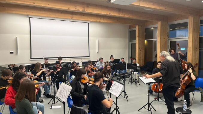 Un momento delle prove presso Auditorium delle Scuole Medie Ollandini