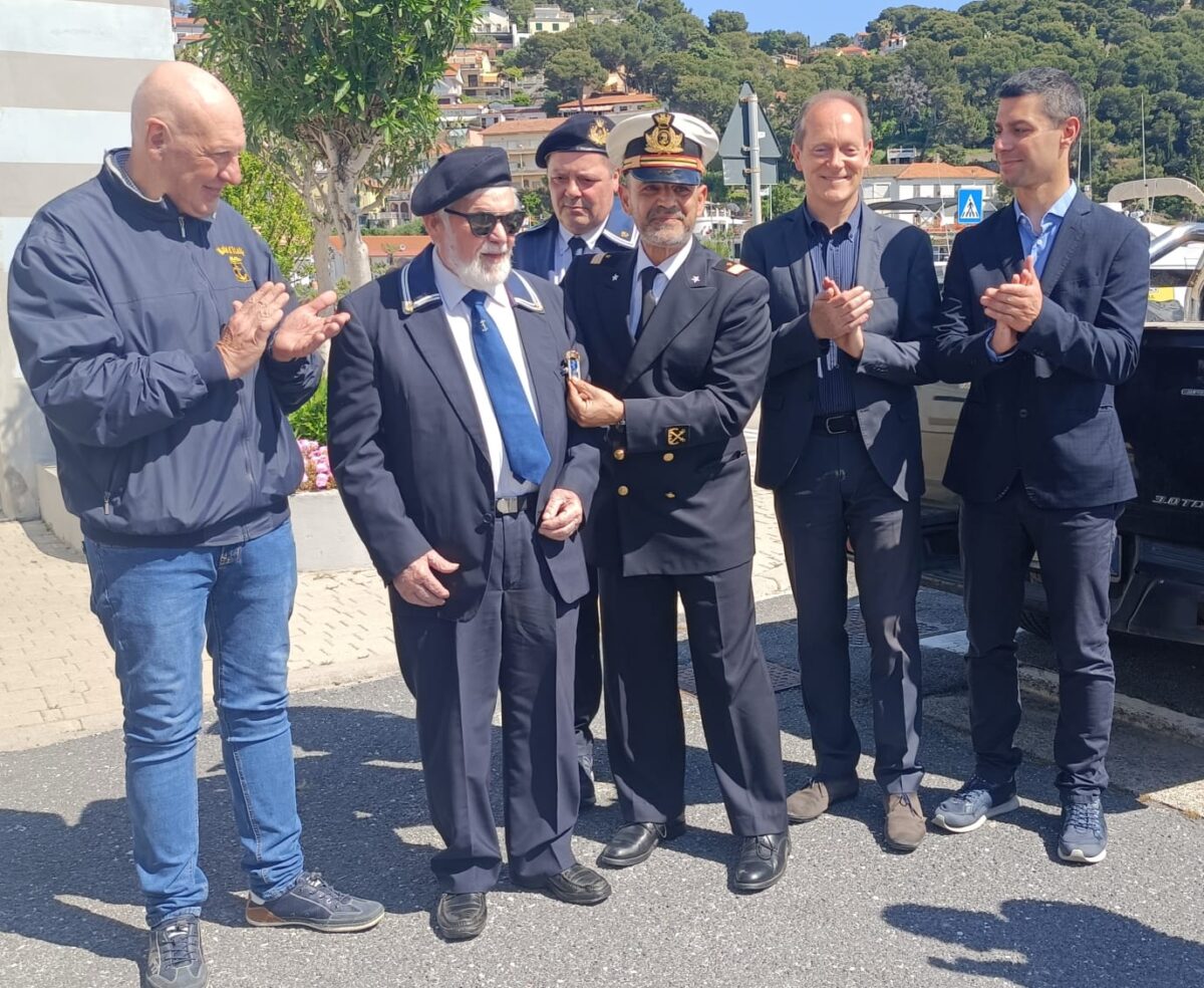 Vittore con il comandante de santis _demichelis e martino