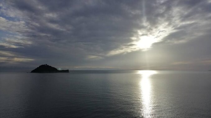 come il sole all'improvviso