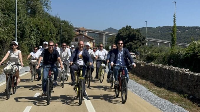 Inaugurata la ciclopedonale di Andora