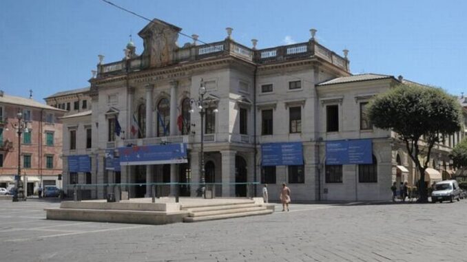 Savona piazza Sisto