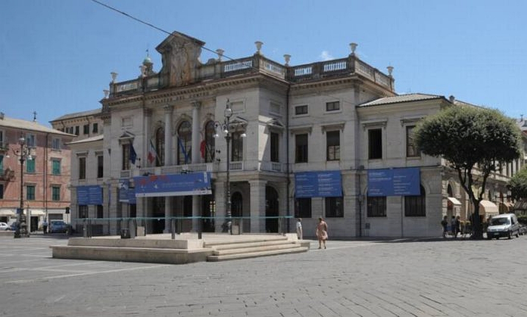 Savona piazza Sisto