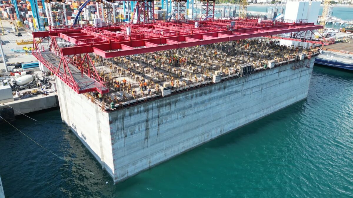 Cantiere Cassoni Diga di Genova - Vado Ligure_4