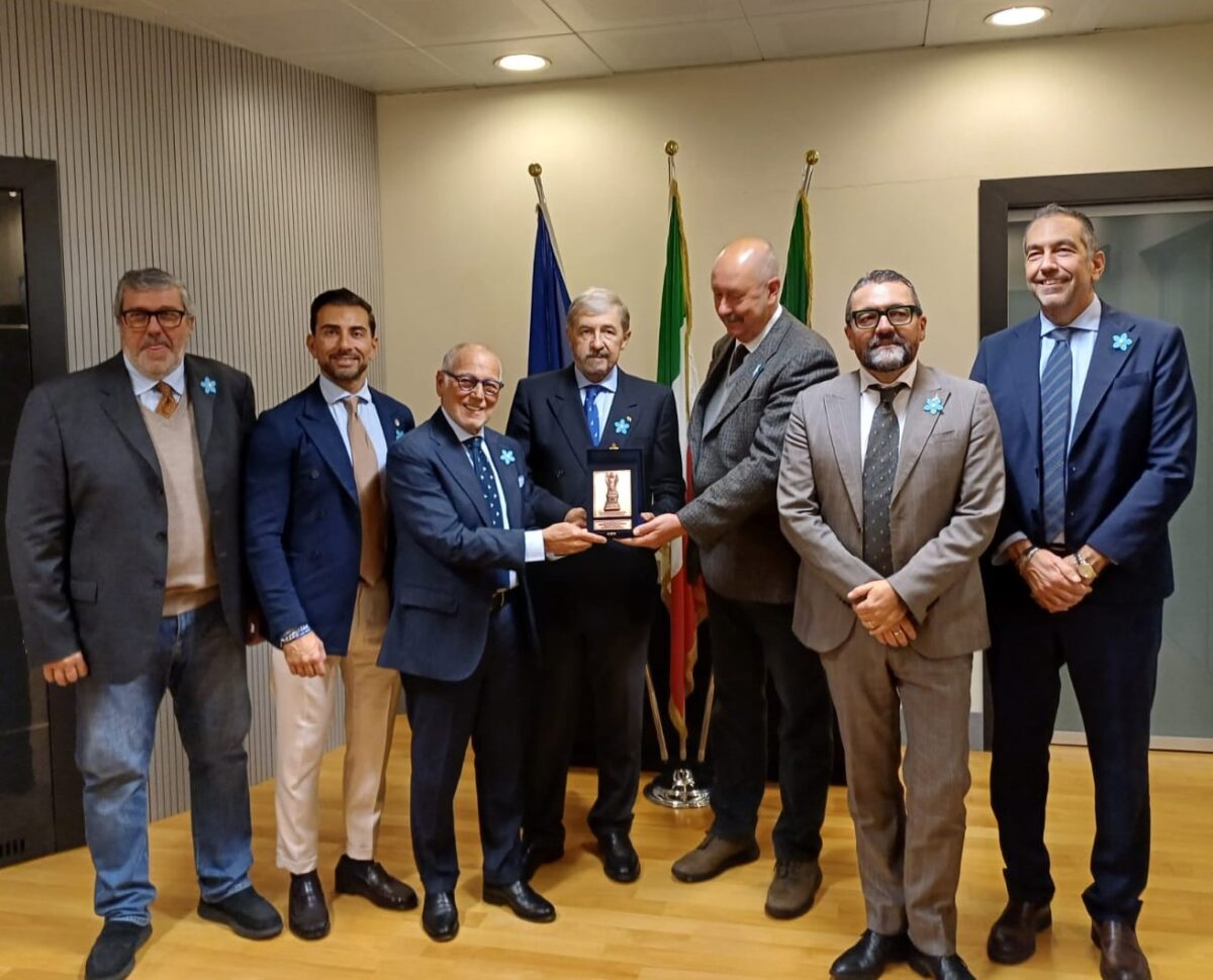 Consegna bassorilievo