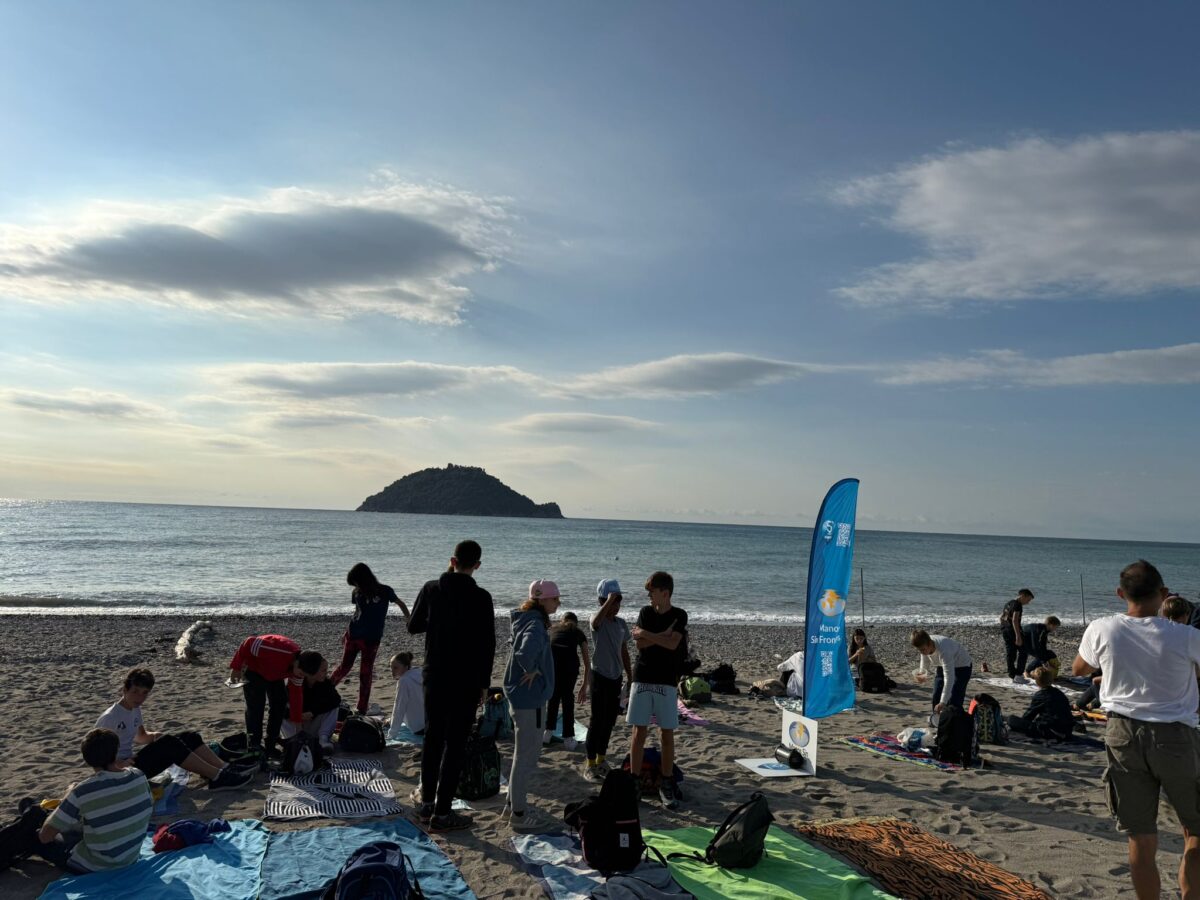 Gli studenti della provincia di Torino alla scoperta dei fondali della Gallinara con il progetto A Message in a Bottle
