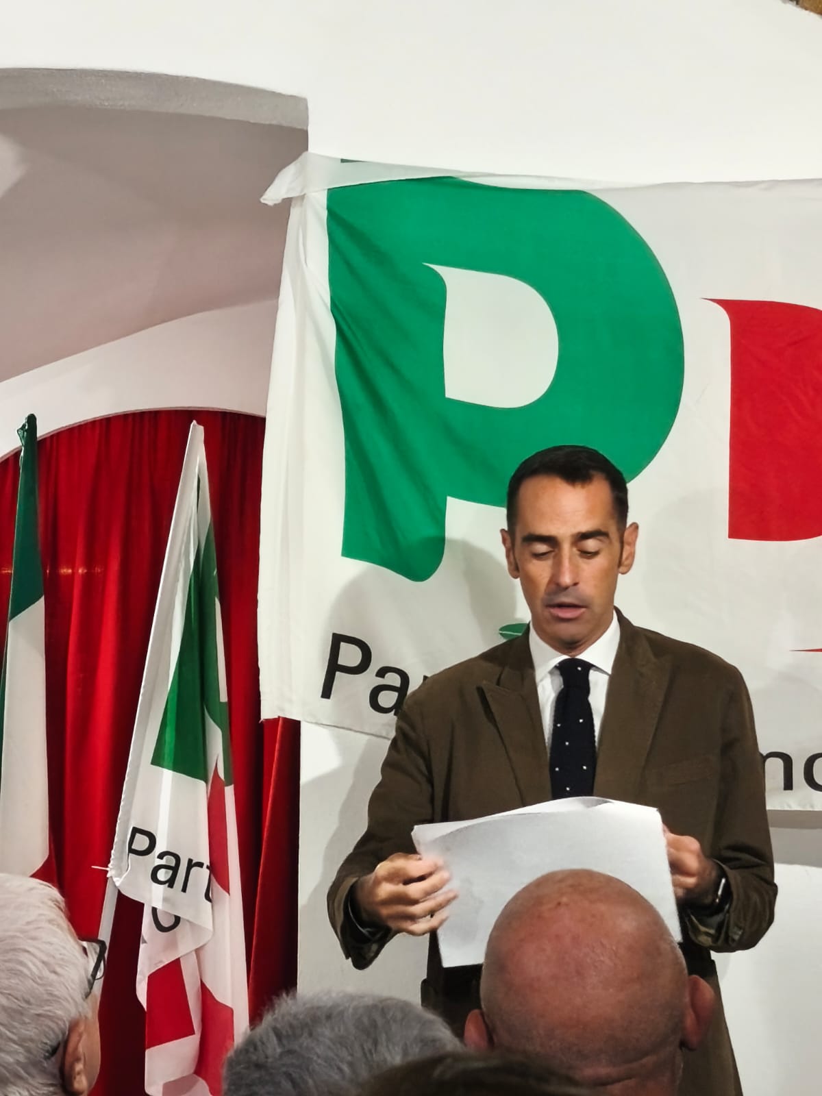 Incontro Pd Albenga 01 Alberto Pandolfo