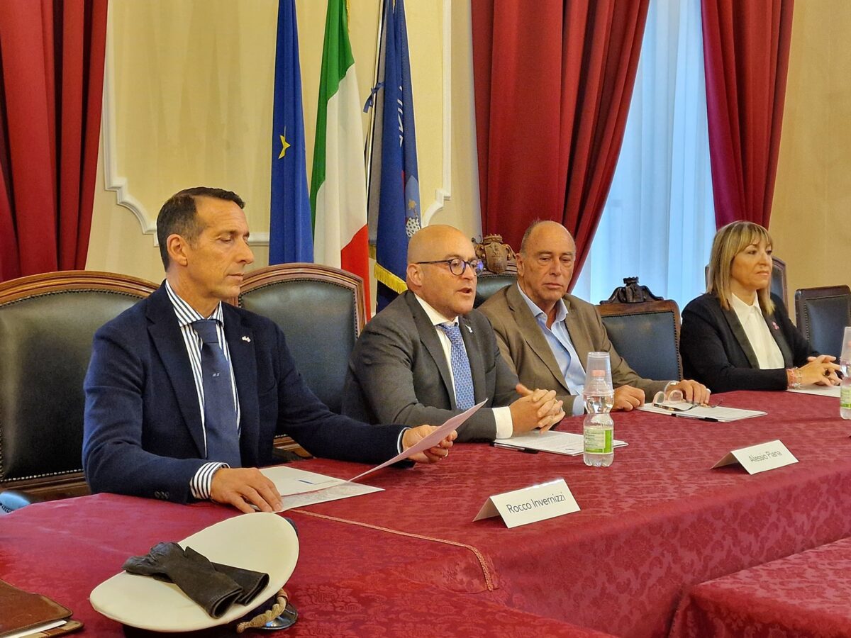 Presentazione intesa sottoscritta tra Comune di Alassio e Regione Liguria in materia di attività commerciali