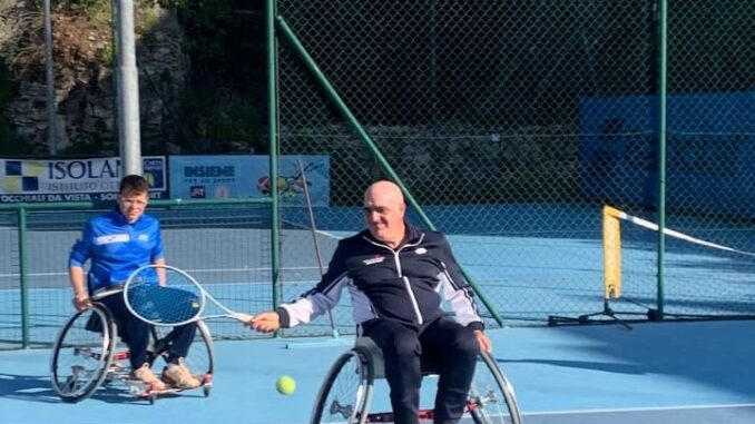 tennis carrozzina