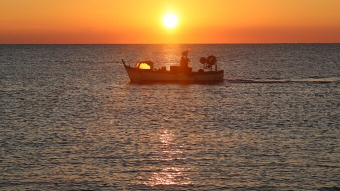 e la barca continua ad andare