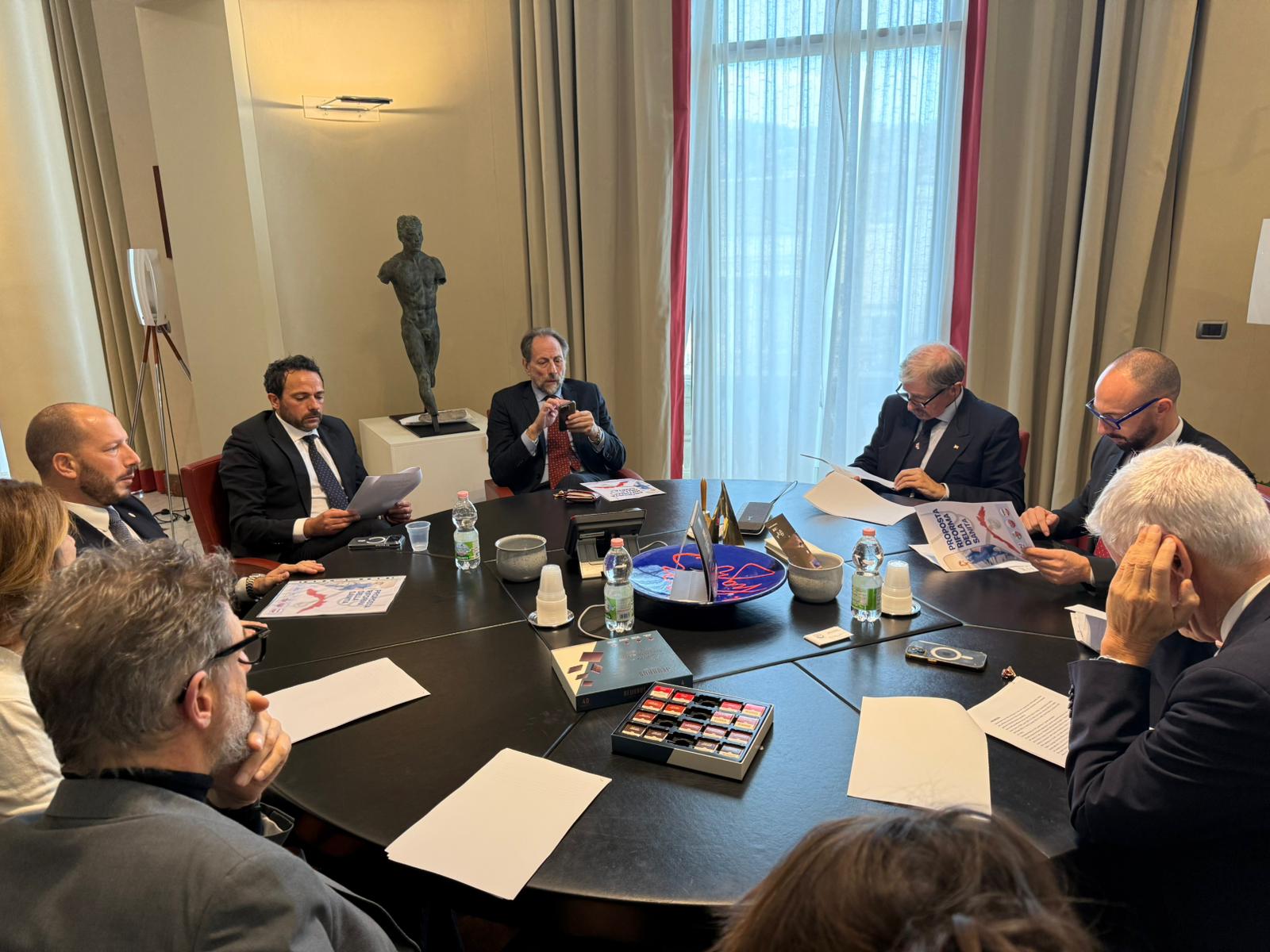 Capigruppo consegnano riforma a Bucci.