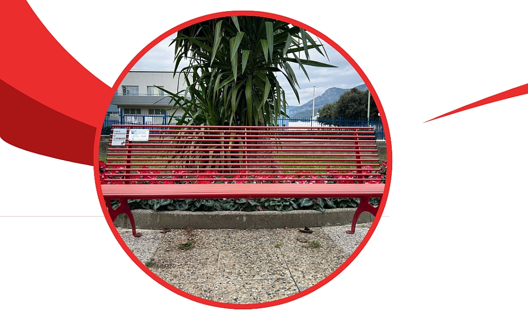 Panchina rossa Borghetto No violenza