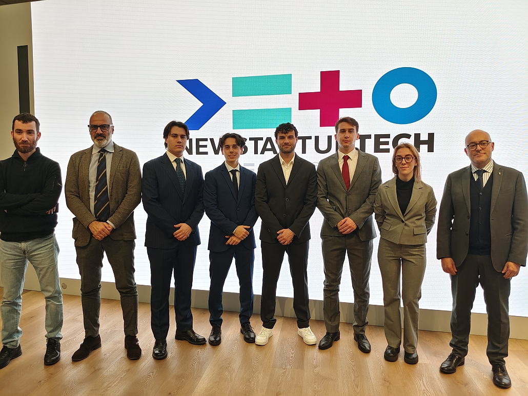 Gruppo presentazione progetto Firmamento Technologies