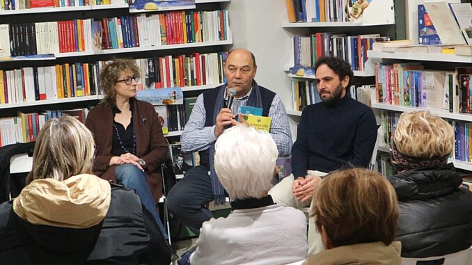 Mondadori Albenga Agenda fiori 4 dicembre 2025
