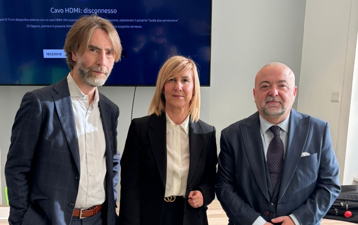 Nella foto (da sinistra a destra): Massimo Segalerba, Valeria Ricci e Fabio Becchi