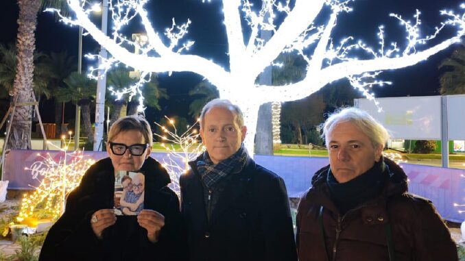 Ricordo sotto Albero di Natale Andora di Gualtiero e Maurizia Corio rd